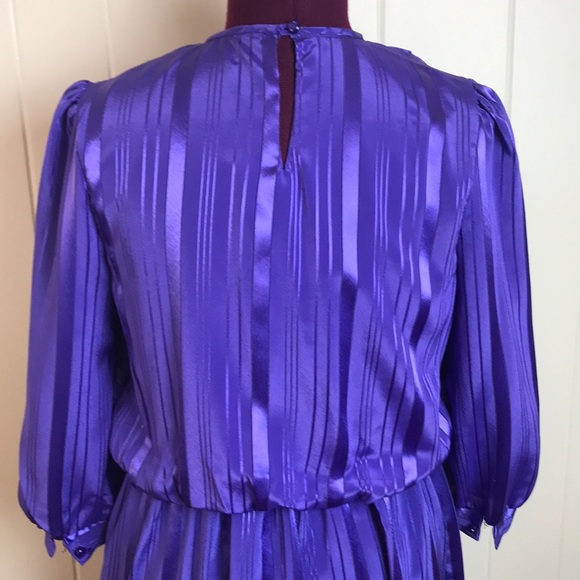 Vintage 70s/80s Purple “Secretary” Dress w/ Pleats - Picture 5 of 8